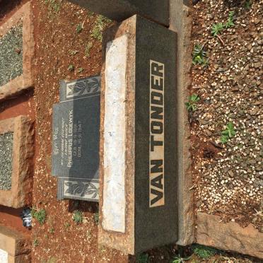 TONDER Philippus Lodewyk, van 1891-1947 :: KILIAN Aletta C. nee VAN TONDER 1923-1956