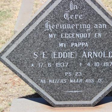 ARNOLD S.E. 1937-1977