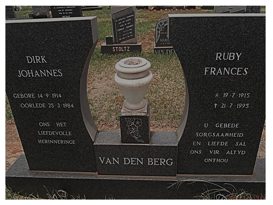 BERG Dirk Johannes, van den 1914-1984 &amp; Ruby Frances 1915-1995