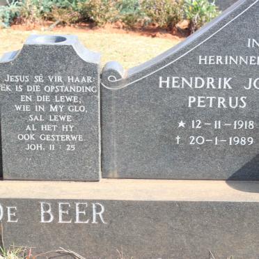 BEER Hendrik Josephus Petrus, de 1918-1989 & Maria Petronella Geretha VAN DER WALT 1913-1977