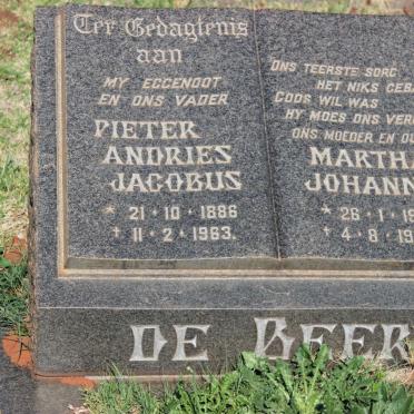 BEER Pieter Andries Jacobus, de 1886-1963 &amp; Martha Johanna 1911-1970