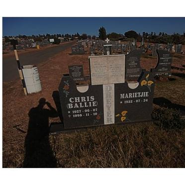 DREYER Chris 1927-1998 &amp; Marietjie 1932-