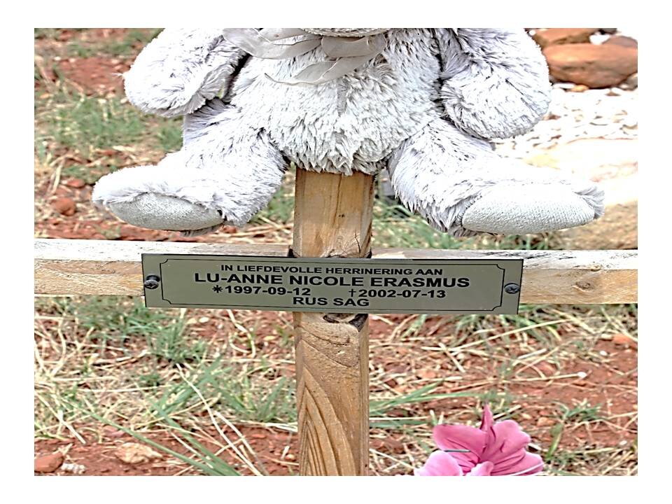 ERASMUS Lu-Anne Nicole 1997-2002