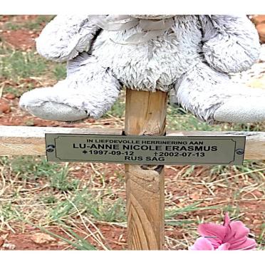 ERASMUS Lu-Anne Nicole 1997-2002