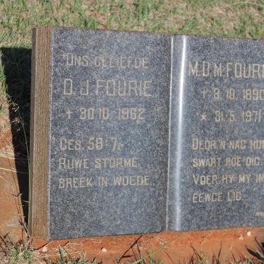 FOURIE D.J. -1962 :: FOURIE M.D.M. 1890-1971