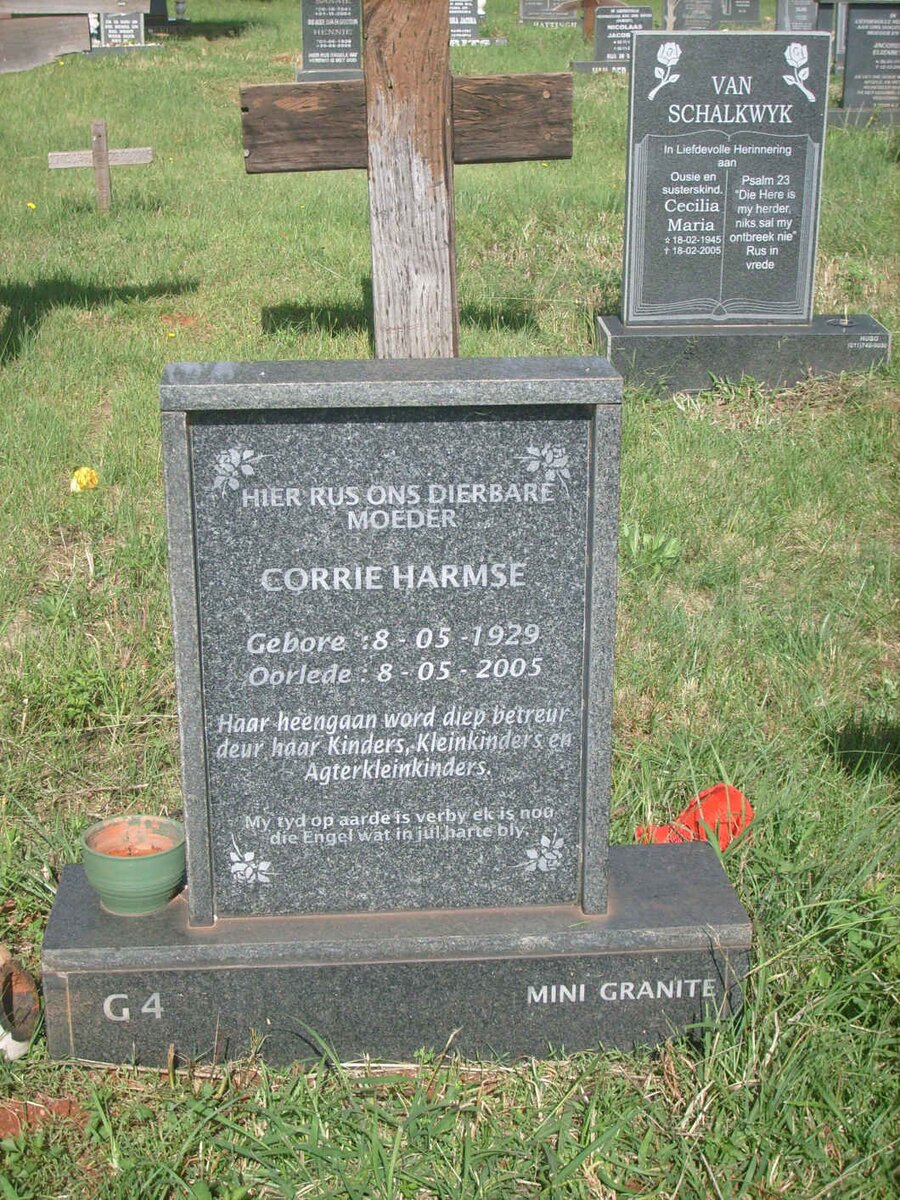 HARMSE Corrie 1929-2005