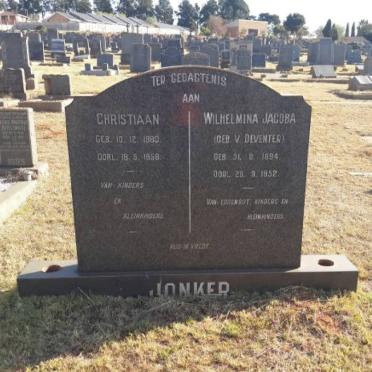 JONKER Christiaan 1880-1958 &amp; Wilhelmina Jacoba V. DEVENTER 1894-1952