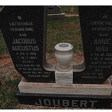 JOUBERT Jacobus Augustus 1918-1987 &amp; Annie Nina 1919-1993