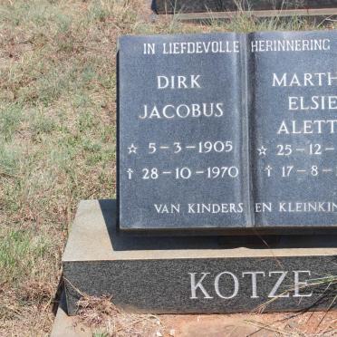 KOTZE Dirk Jacobus 1905-1970 &amp; Martha Elsie Aletta 1908-1974