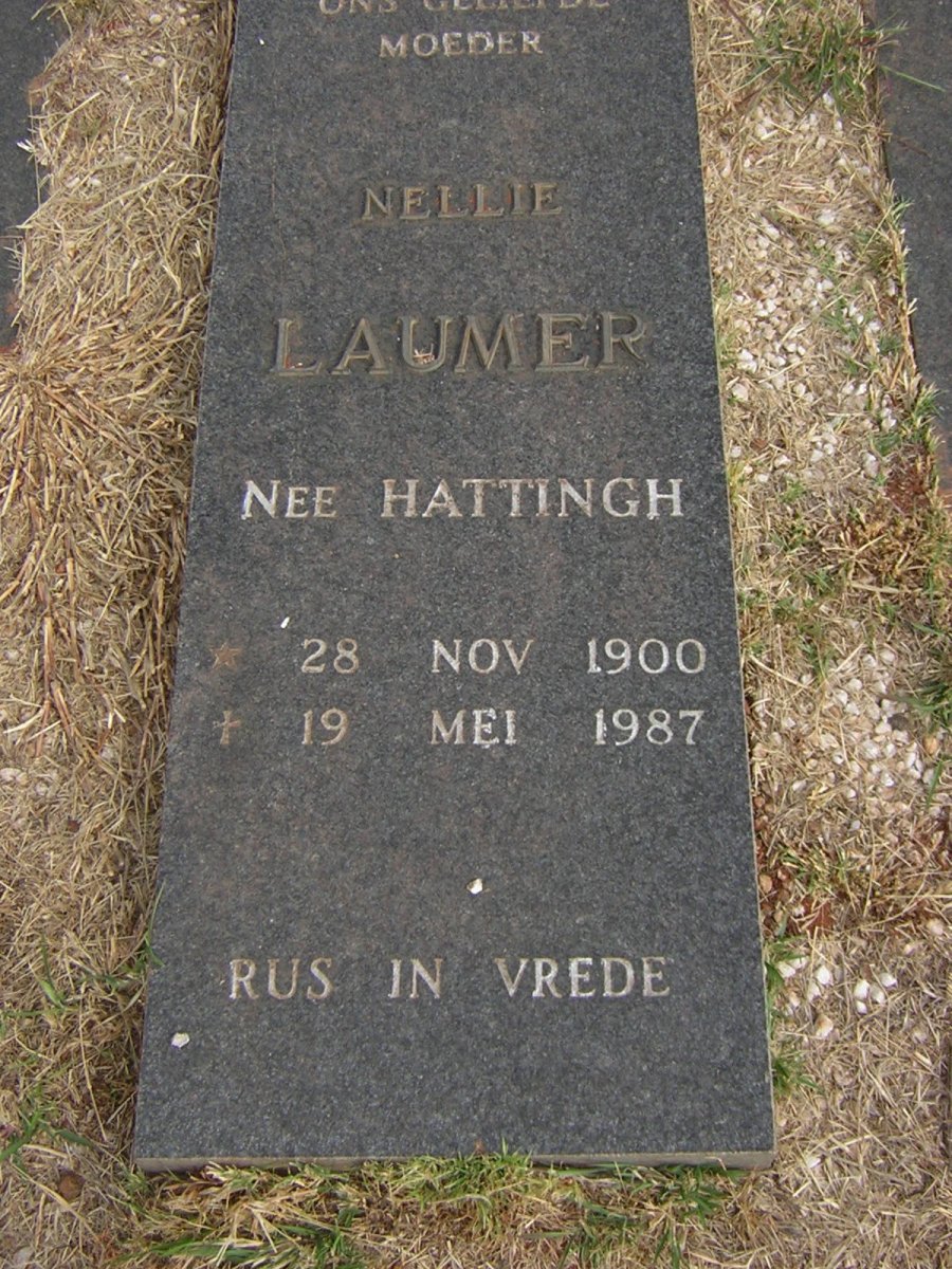 LAUMER Nellie nee HATTINGH 1900-1987