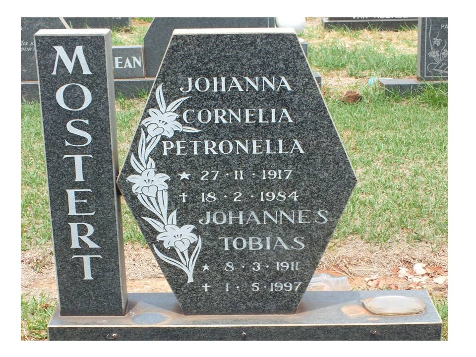 MOSTERT Johannes Tobias 1911-1997 &amp; Johanna Cornelia Petronella 1917-1984