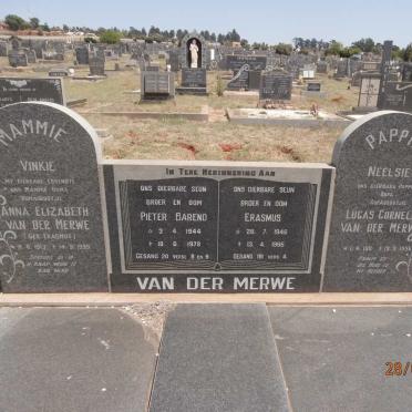 MERWE Lucas Cornelis, van der 1911-1996 &amp; Anna Elizabeth ERASMUS 1913-1995
