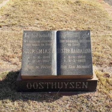 OOSTHUYSEN Jeremias J. 1899-1967 &amp; Hester Magdalena 1905-1983