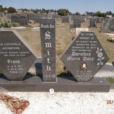 SMITH Frank 1912-1975 &amp; Dorothea Maria 1910-2010 :: SMITH Frank 1939-2000
