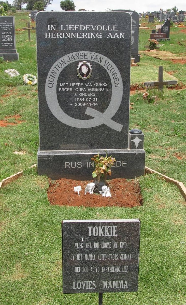 VUUREN Quinton, Janse van 1984-2009