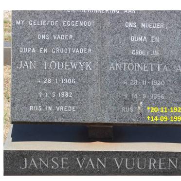 VUUREN Jan Lodewyk, Janse van 1906-1982 &amp; Antoinetta A. 1920-1996