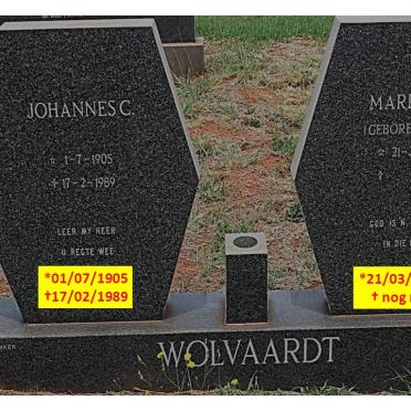 WOLVAARDT Johannes C. 1905-1989 &amp; Maria P.G. VISSER 1909-