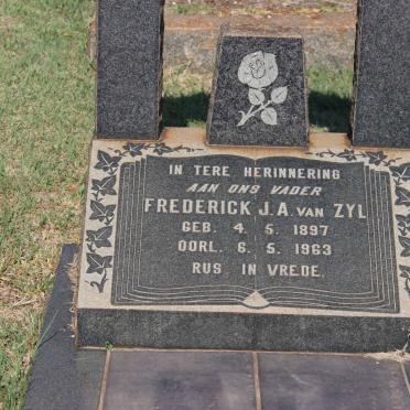 ZYL Frederick J.A., van 1897-1963