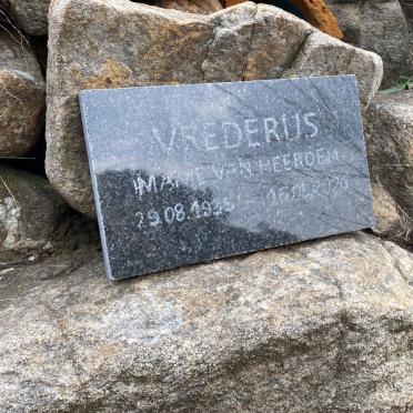 Gauteng, KRUGERSDORP district, Hekpoort, Hartebeestfontein 472_2, Castle Gorge Hiking Trail plaque