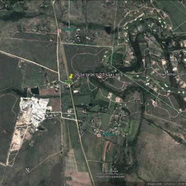 Gauteng, KRUGERSDORP district, Lanseria, Lindley 528 JQ, farm cemetery_1