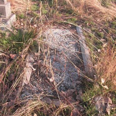 Gauteng, KRUGERSDORP district, Lanseria, Bultfontein 533 JQ _2, farm cemetery