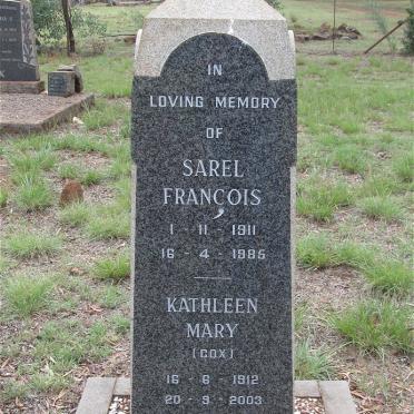 MERWE Sarel Francois, van der 1911-1985 &amp; Kathleen Mary COX 1912-2003