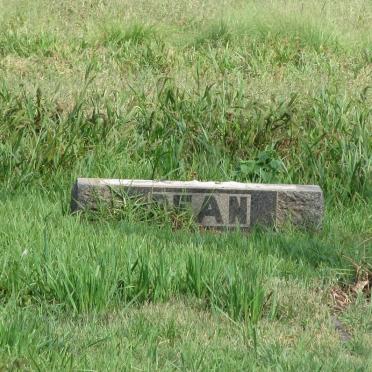 Gauteng, KRUGERSDORP district, Kromdraai, Kromdraai 520_1, farm cemetery