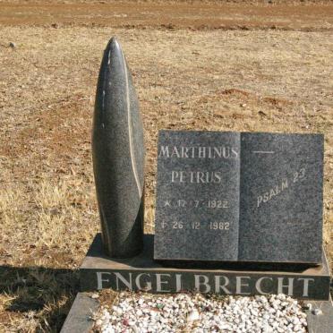 ENGELBRECHT Marthinus Petrus 1922-19?2