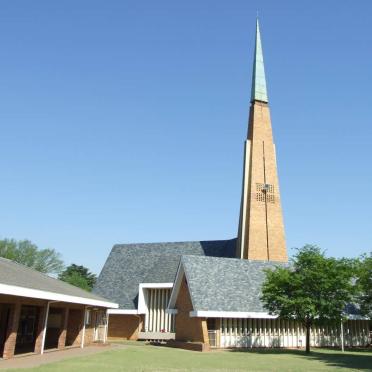 Gauteng, NIGEL, Nederduitsch Hervormde Kerk, Gedenkmuur