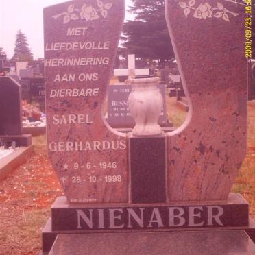 N - Vanne :: Surnames - N