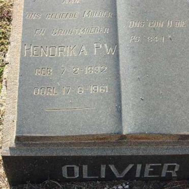 OLIVIER Hendrika P.W. 1892-1961