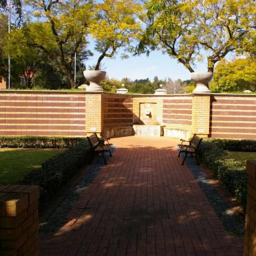 3. Gedenkmuur