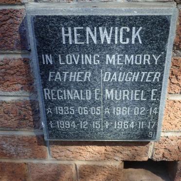 HENWICK Reginald E. 1935-1994 :: HENWICK Muriel E. 1961-1964