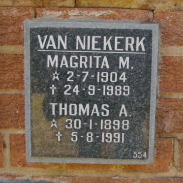 NIEKERK Thomas A., van 1898-1991 &amp; Magrita M. 1904-1989