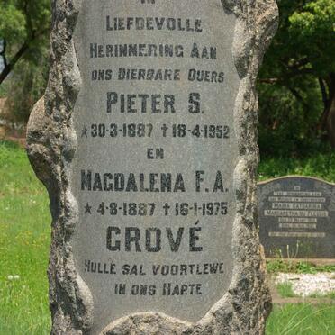 GROVE Pieter S. 1887-1952 &amp; Magdalena F.A. 1887-1975
