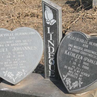 LINDEQUE Samuel Johannes 1914-1994 & Kathleen PARKER 1905-2000