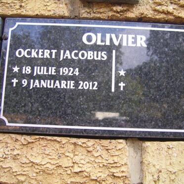 OLIVIER Ockert Jacobus 1924-2012