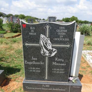 ENGELBRECHT Jan 1944-2019 & Kitty MINNAAR 1947-2022