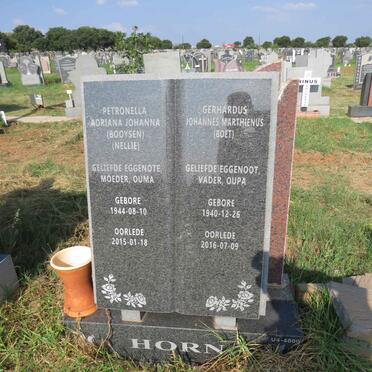 HORN Gerhardus Johannes Marthienus 1940-2016 & Petronella Adriana Johanna BOOYSEN 1944-2015