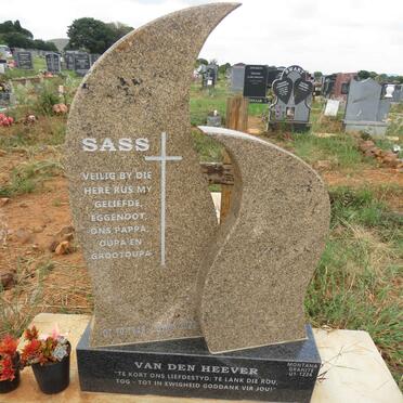 HEEVER Sass, van den 1948-2022