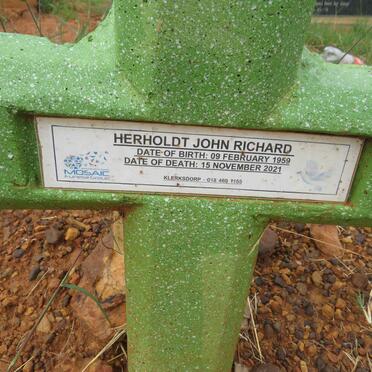 HERHOLDT John Richard 1959-2021