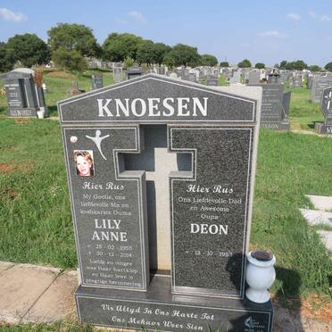 KNOESEN Deon 1953- & Lily Anne 1955-2014