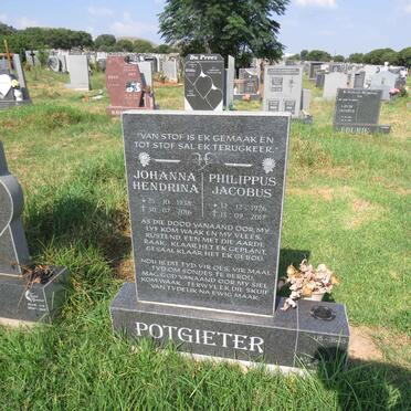 POTGIETER Philippus Jacobus 1926-2017 & Johanna Hendrina 1938-2016