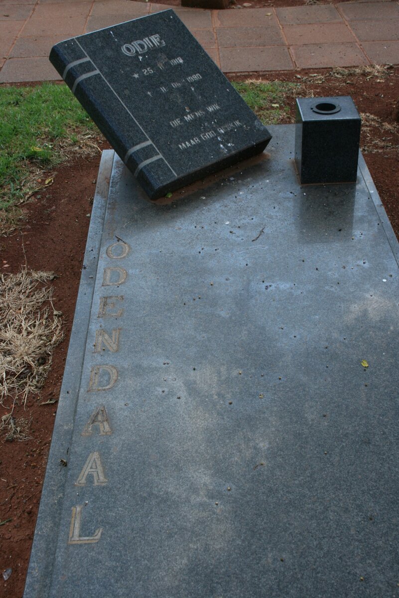 ODENDAAL Odie 1918-1980