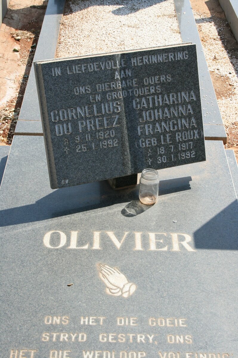OLIVIER Cornelius Du Preez 1920-1992 &amp; Catharina Johanna Francina LE ROUX 1917-1992