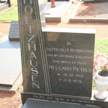 HOLTZHAUSEN Helgard Petrus 1910-1976