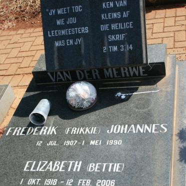 MERWE Frederik Johannes, van der 1907-1990 &amp; Elizabeth 1918-2006