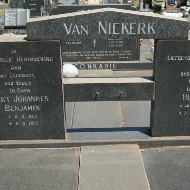 NIEKERK Gert Johannes Benjamin, van 1912-1977 &amp; Huldah 1914-1983