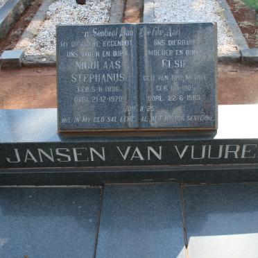 VUUREN Nicolaas Stephanus, Jansen van 1896-1970 &amp; Elsie VAN DER MERWE 1905-1983