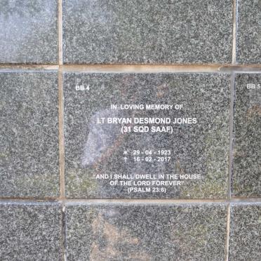 JONES Bryan Desmond 1923-2017 &amp; Olive Catherine 1929-2020